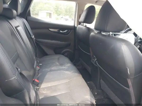 JN1BJ1CR5HW110298 2017 NISSAN ROGUE - Image 7