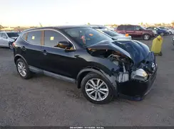 JN1BJ1CR5HW111872 2017 NISSAN ROGUE