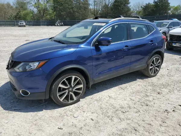 JN1BJ1CR5HW113427 2017 NISSAN ROGUE - Image 1