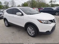 JN1BJ1CR5HW113542 2017 NISSAN ROGUE