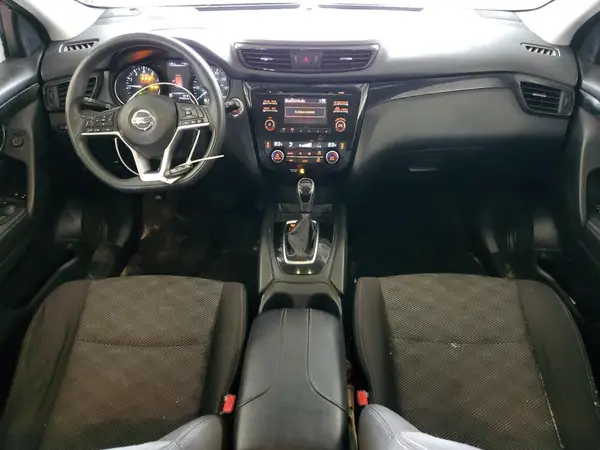 JN1BJ1CR5HW131765 2017 NISSAN ROGUE - Image 8