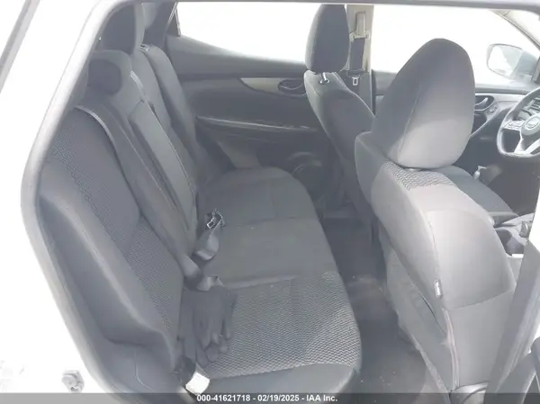 JN1BJ1CR5HW133550 2017 NISSAN ROGUE - Image 8