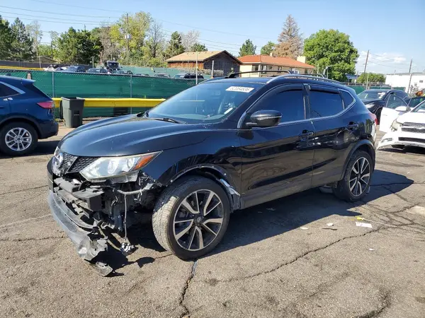 JN1BJ1CR5JW207636 2018 NISSAN ROGUE - Image 1