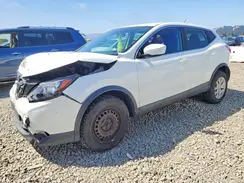 JN1BJ1CR5JW256688 2018 NISSAN ROGUE