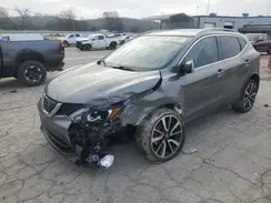 JN1BJ1CR5JW262376 2018 NISSAN ROGUE