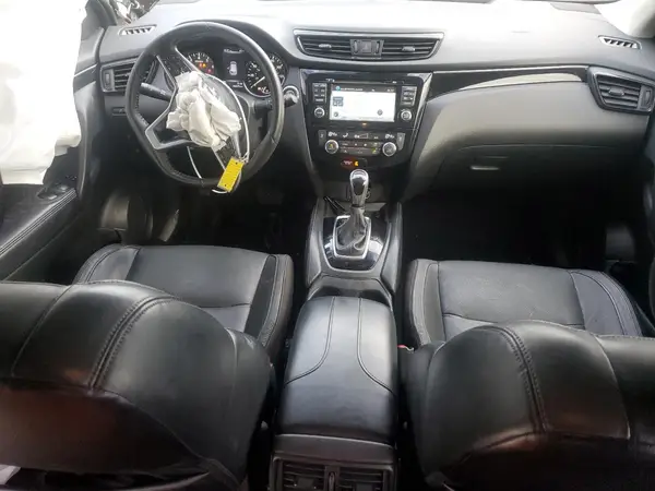 JN1BJ1CR5JW262376 2018 NISSAN ROGUE - Image 8