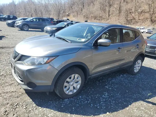 JN1BJ1CR5JW262748 2018 NISSAN ROGUE - Image 1