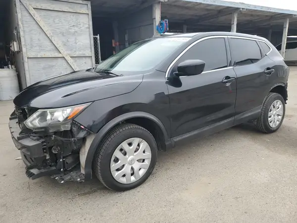 JN1BJ1CR5JW263611 2018 NISSAN ROGUE - Image 1