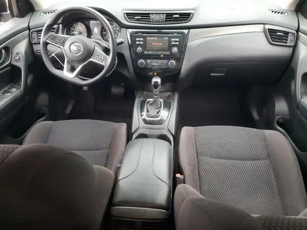 JN1BJ1CR5JW263611 2018 NISSAN ROGUE - Image 8