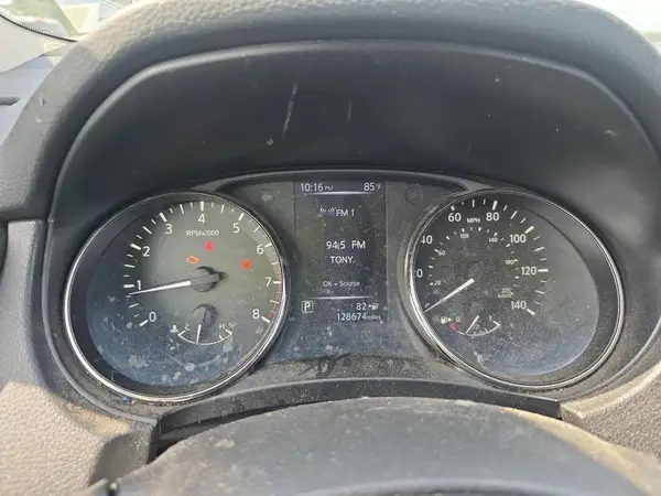 JN1BJ1CR5JW292770 2018 NISSAN ROGUE - Image 8