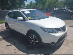 JN1BJ1CR5JW293854 2018 NISSAN ROGUE