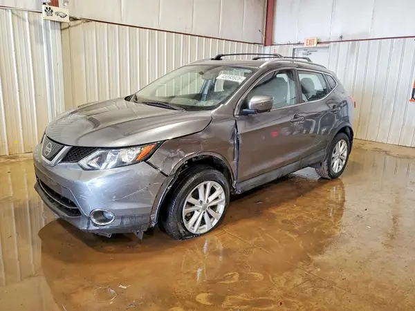 JN1BJ1CR5JW600617 2018 NISSAN ROGUE - Image 1
