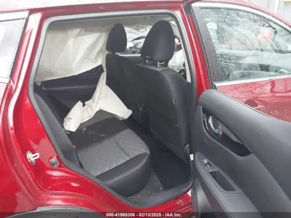JN1BJ1CR5KW320004 2019 NISSAN ROGUE - Image 8