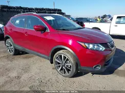 JN1BJ1CR5KW322643 2019 NISSAN ROGUE