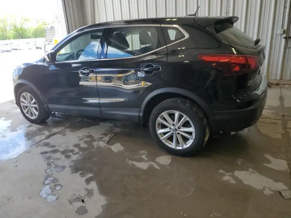 JN1BJ1CR5KW324313 2019 NISSAN ROGUE - Image 2