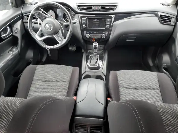 JN1BJ1CR5KW324683 2019 NISSAN ROGUE - Image 8