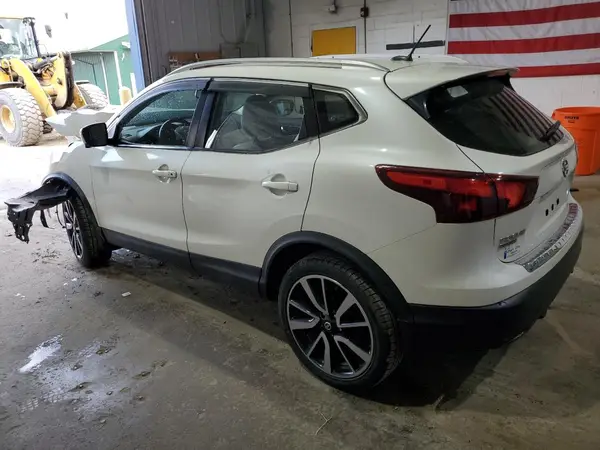 JN1BJ1CR5KW333111 2019 NISSAN ROGUE - Image 2