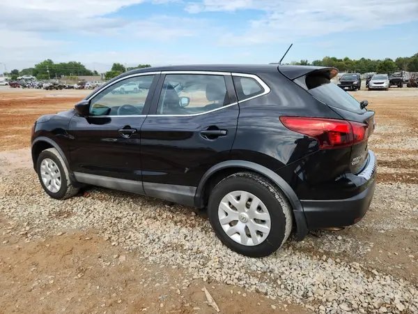 JN1BJ1CR6HW102467 2017 NISSAN ROGUE - Image 2