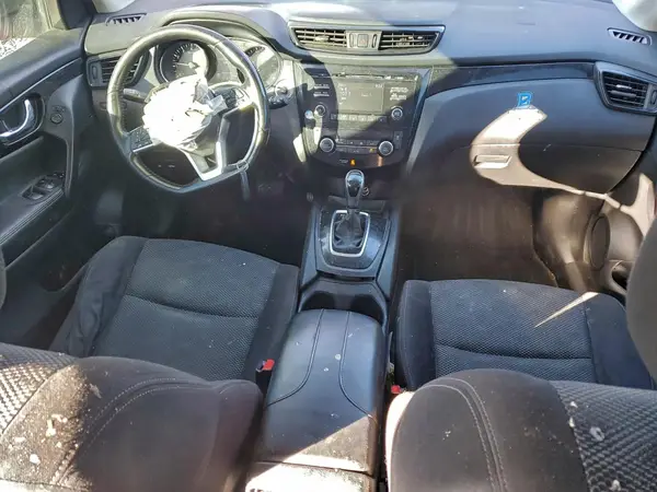 JN1BJ1CR6HW113761 2017 NISSAN ROGUE - Image 8