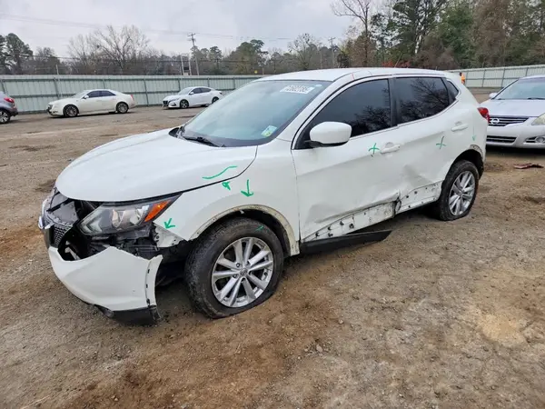 JN1BJ1CR6HW115493 2017 NISSAN ROGUE - Image 1