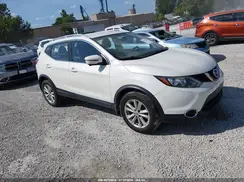 JN1BJ1CR6HW116949 2017 NISSAN ROGUE