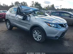 JN1BJ1CR6HW117888 2017 NISSAN ROGUE