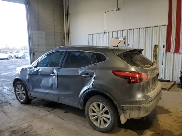 JN1BJ1CR6HW119477 2017 NISSAN ROGUE - Image 2