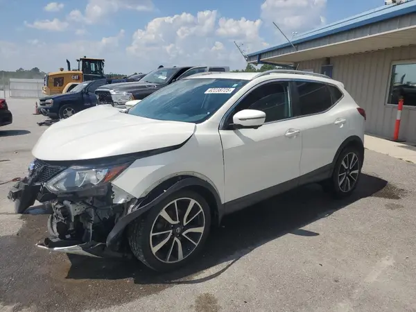 JN1BJ1CR6HW120533 2017 NISSAN ROGUE - Image 1