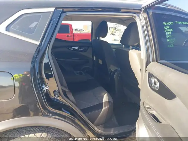 JN1BJ1CR6HW122055 2017 NISSAN ROGUE - Image 8
