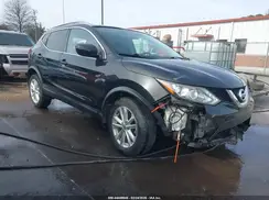 JN1BJ1CR6HW131581 2017 NISSAN ROGUE