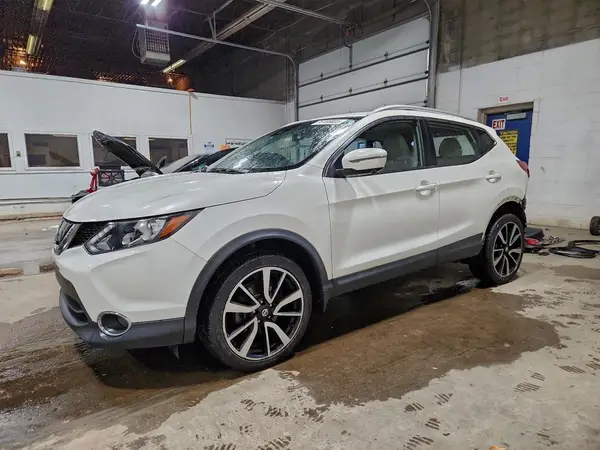 JN1BJ1CR6HW134691 2017 NISSAN ROGUE - Image 1