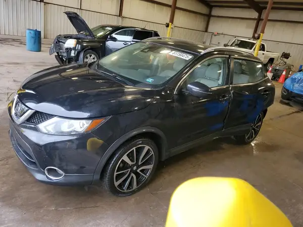 JN1BJ1CR6HW139468 2017 NISSAN ROGUE - Image 1