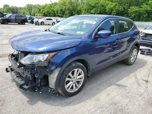 JN1BJ1CR6JW201795 2018 NISSAN ROGUE - Image 1