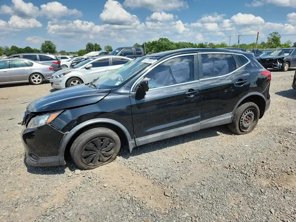 JN1BJ1CR6JW202459 2018 NISSAN ROGUE - Image 1