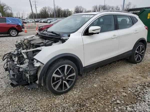 JN1BJ1CR6JW206964 2018 NISSAN ROGUE - Image 1