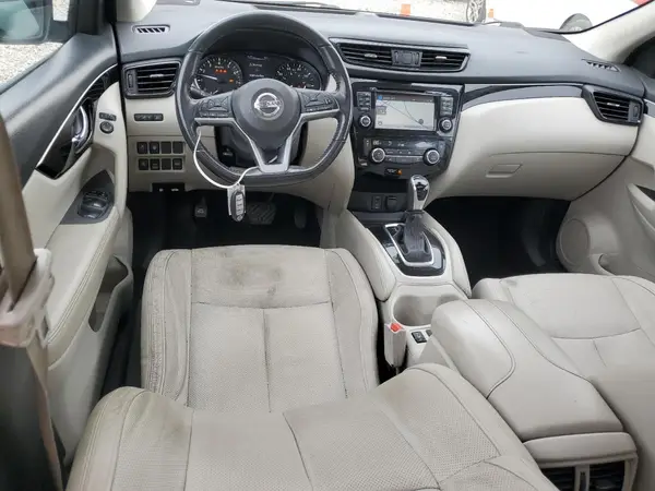 JN1BJ1CR6JW206964 2018 NISSAN ROGUE - Image 8