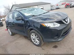 JN1BJ1CR6JW207869 2018 NISSAN ROGUE