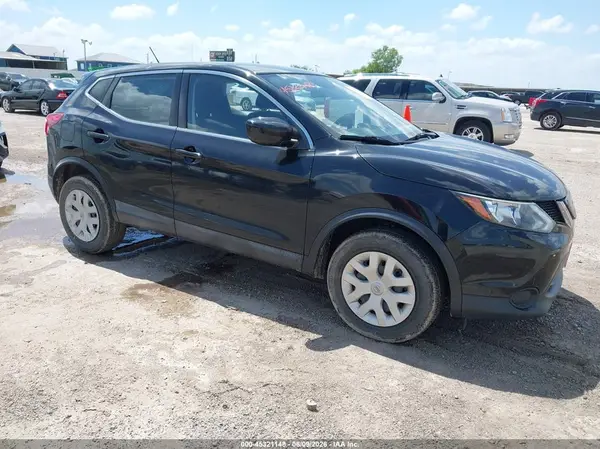 JN1BJ1CR6JW250382 2018 NISSAN ROGUE - Image 1