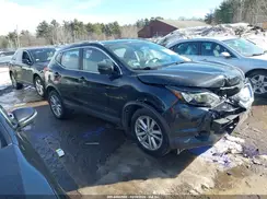 JN1BJ1CR6JW253878 2018 NISSAN ROGUE