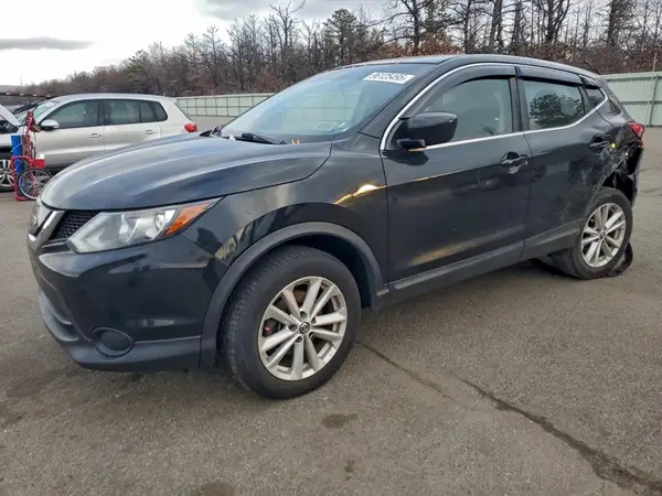 JN1BJ1CR6JW256313 2018 NISSAN ROGUE