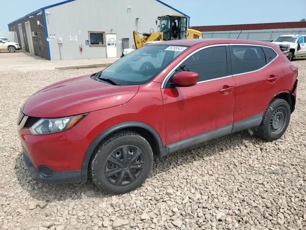 JN1BJ1CR6JW261379 2018 NISSAN ROGUE - Image 1