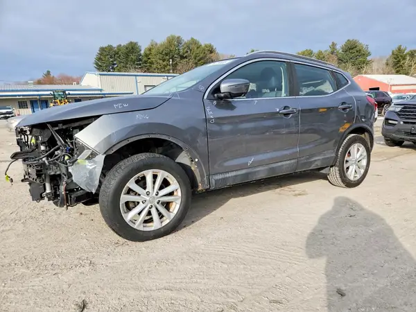 JN1BJ1CR6JW262161 2018 NISSAN ROGUE - Image 1