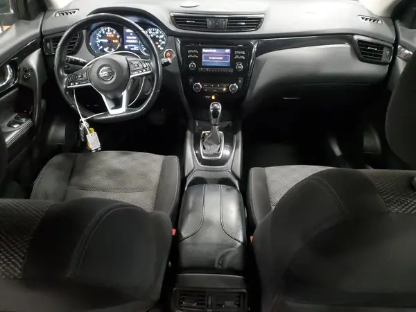 JN1BJ1CR6JW266601 2018 NISSAN ROGUE - Image 8