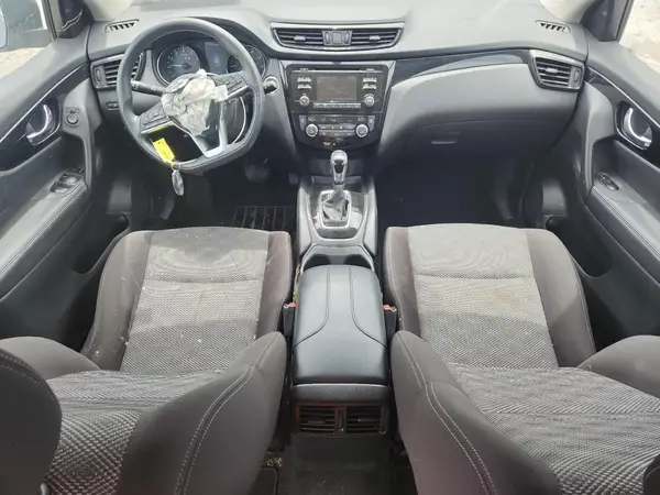 JN1BJ1CR6JW267960 2018 NISSAN ROGUE - Image 8