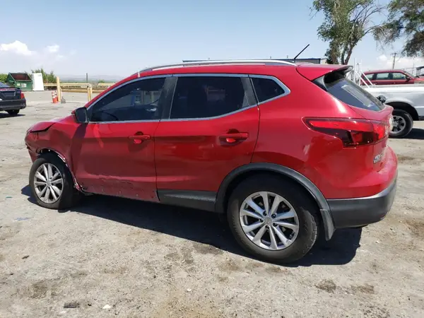 JN1BJ1CR6JW284726 2018 NISSAN ROGUE - Image 2