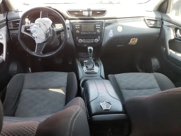 JN1BJ1CR6JW284726 2018 NISSAN ROGUE - Image 8