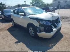 JN1BJ1CR6JW285214 2018 NISSAN ROGUE
