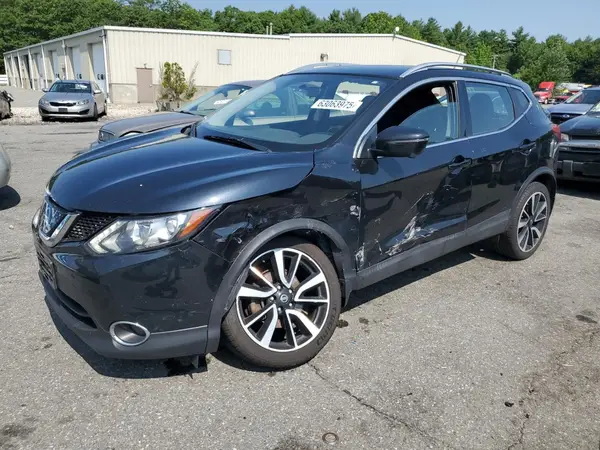 JN1BJ1CR6JW289070 2018 NISSAN ROGUE - Image 1