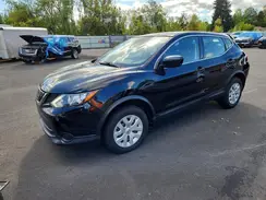 JN1BJ1CR6JW600786 2018 NISSAN ROGUE