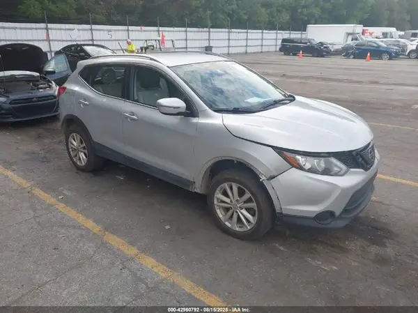 JN1BJ1CR6KW313935 2019 NISSAN ROGUE - Image 1
